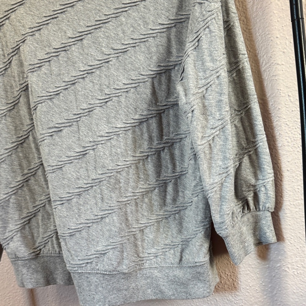 Simply Vera Vera Wang Light Gray Knit Top - Picture 4 of 5